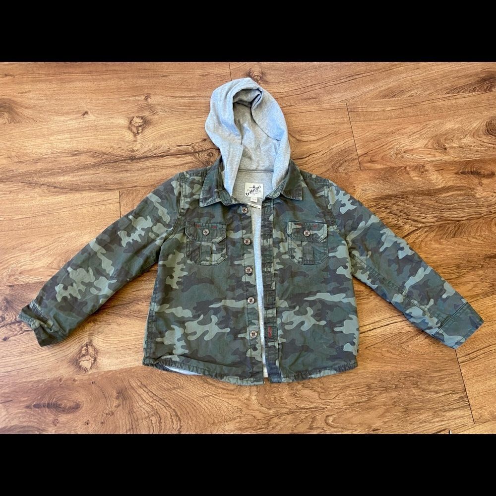 Fat Face UK camo green/grey hooded jacket
